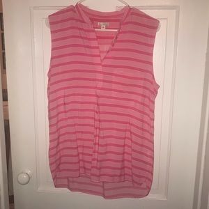 Sleeveless top from Gap